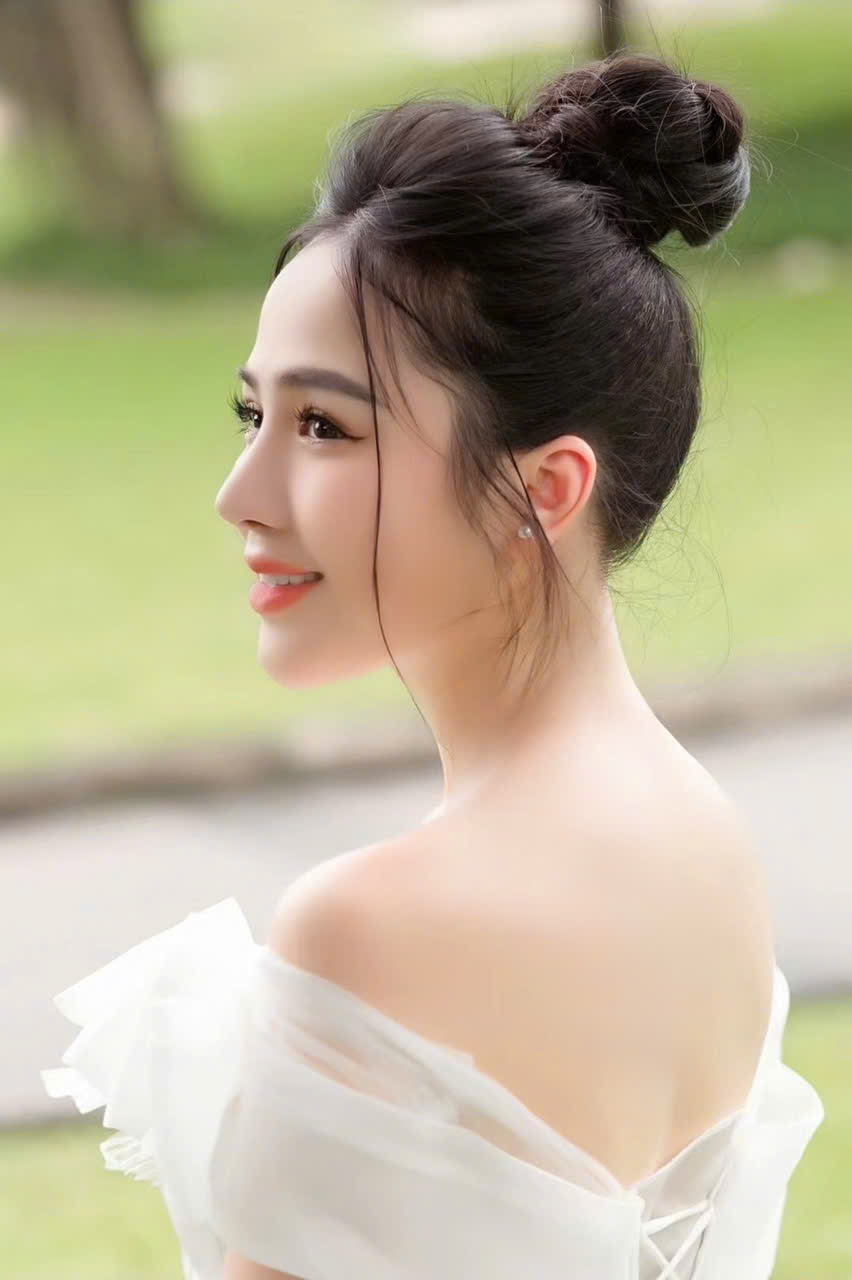 Hoa hậu Sam Sam Nguyễn: Giữ gìn cội nguồn, lan tỏa nhân ái