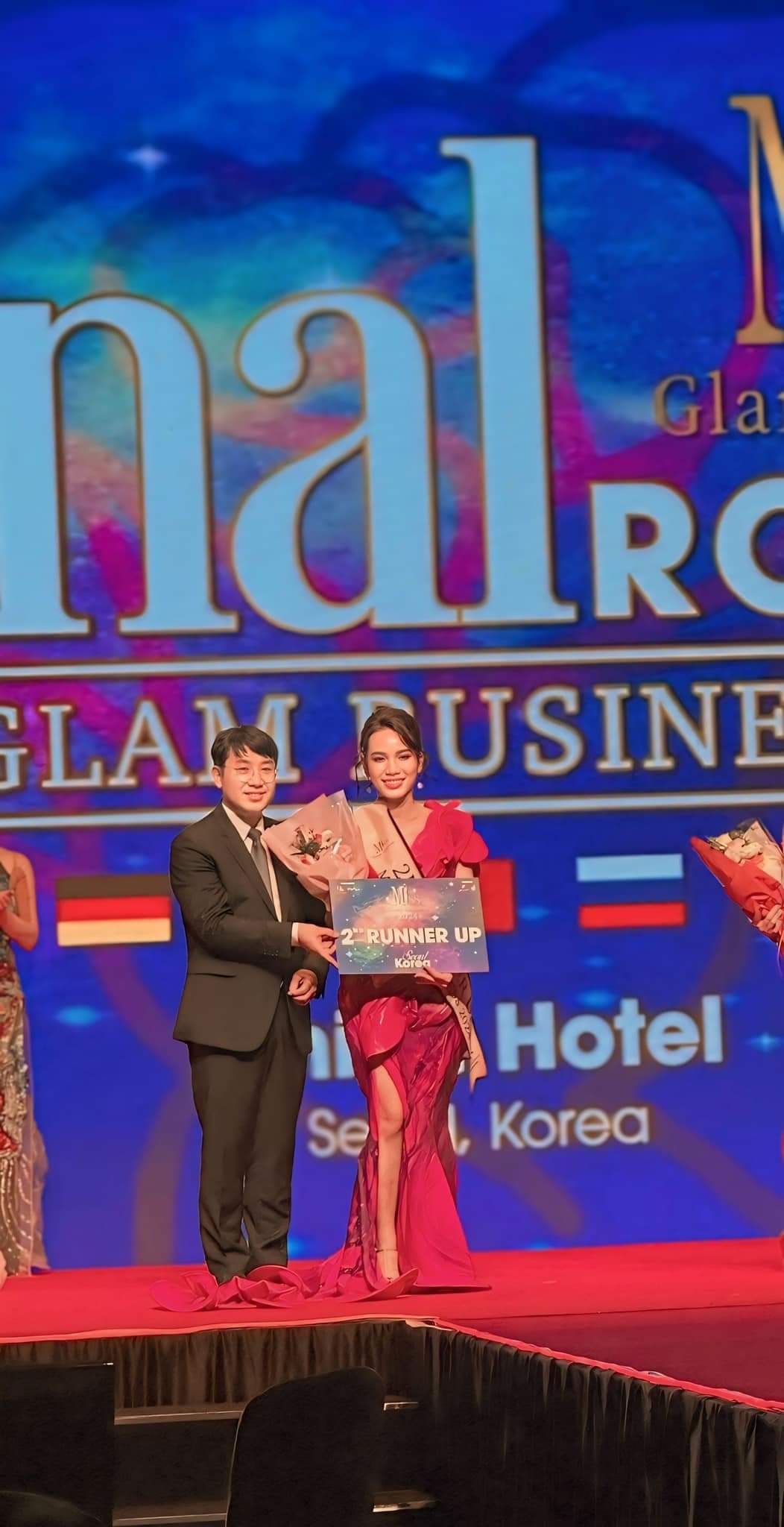 Chân dung Á hậu 2 Miss Glam Business, Nguyễn Thụy Ý Quyên